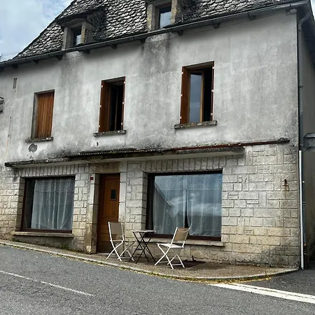 Ancienne Epicerie *