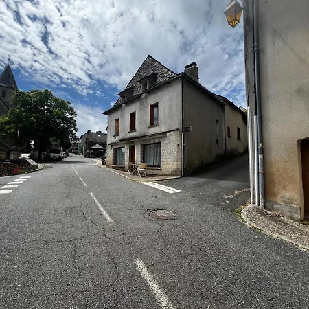 Ancienne Epicerie Tatil Evi *