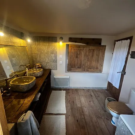 Ancienne Epicerie Prades-d'Aubrac